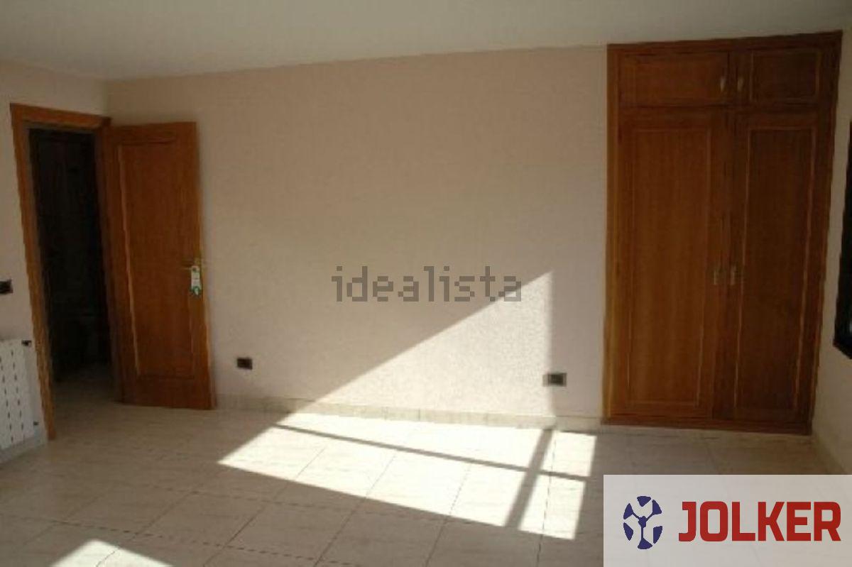 For sale of flat in Burriana
