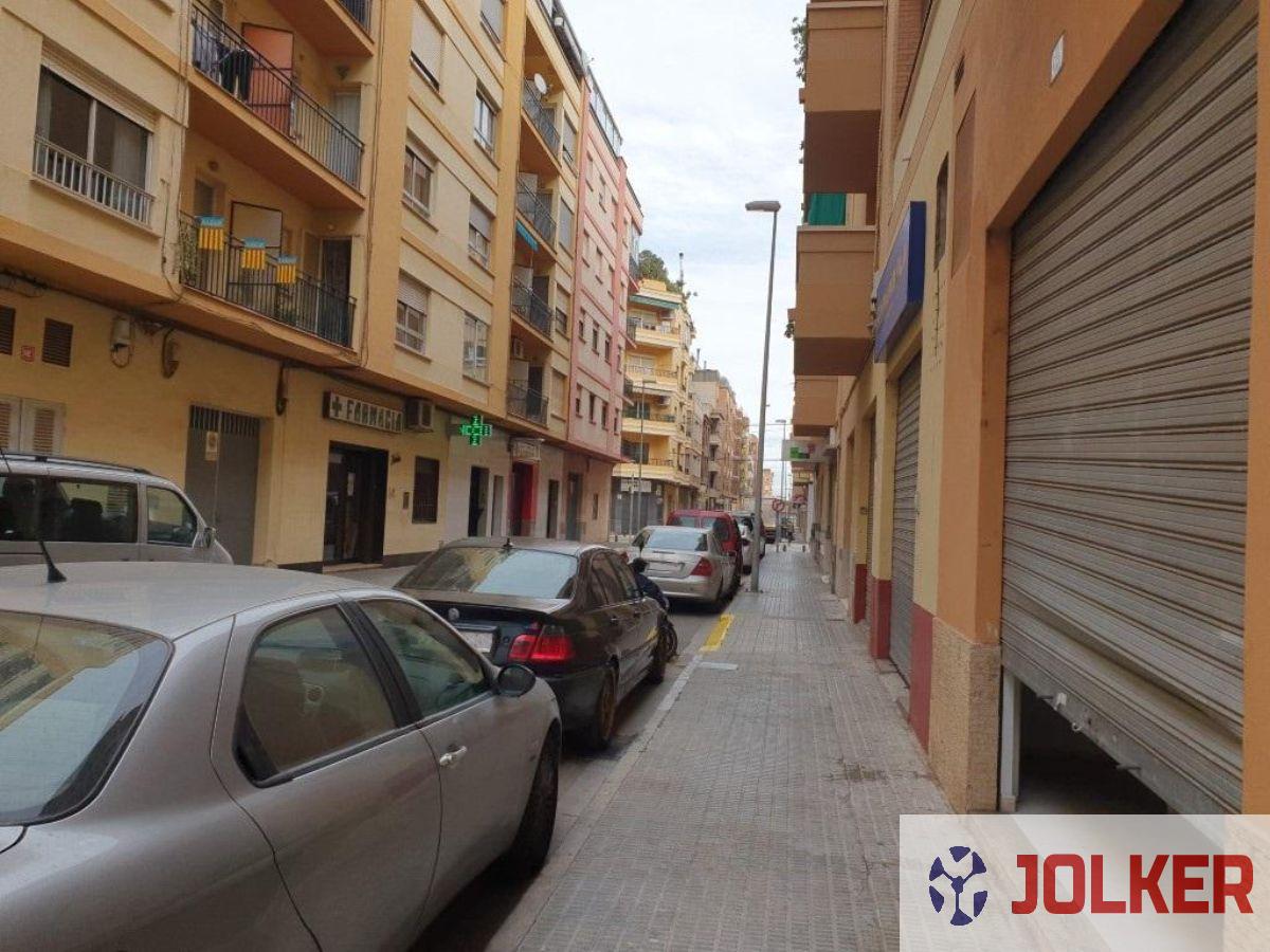 Venta de local comercial en Burriana