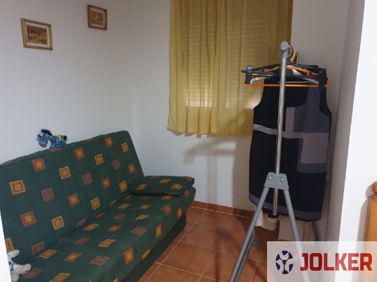 For sale of flat in Burriana