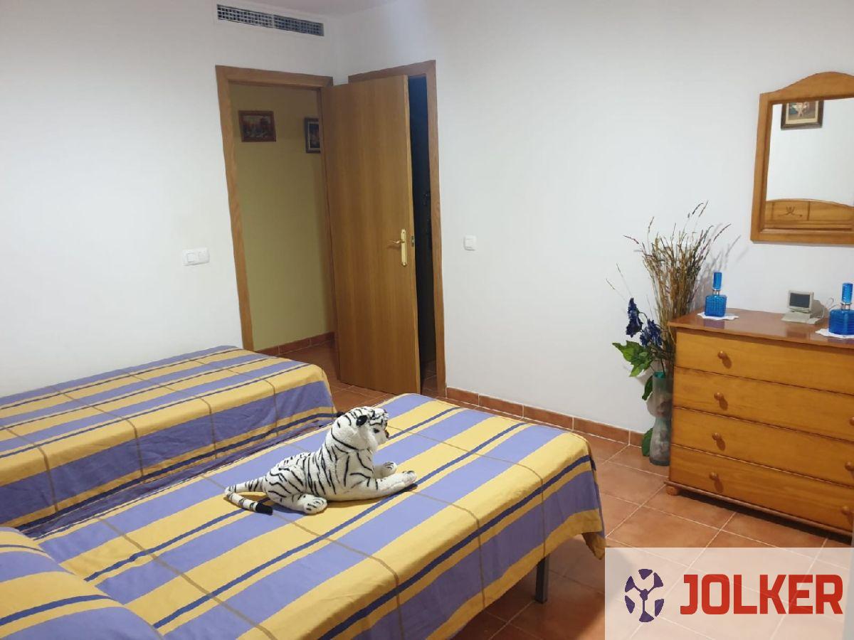 For sale of flat in Burriana