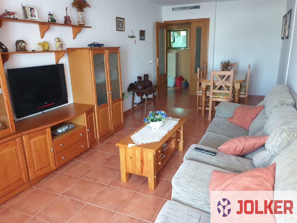 For sale of flat in Burriana