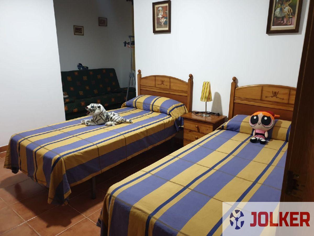 For sale of flat in Burriana