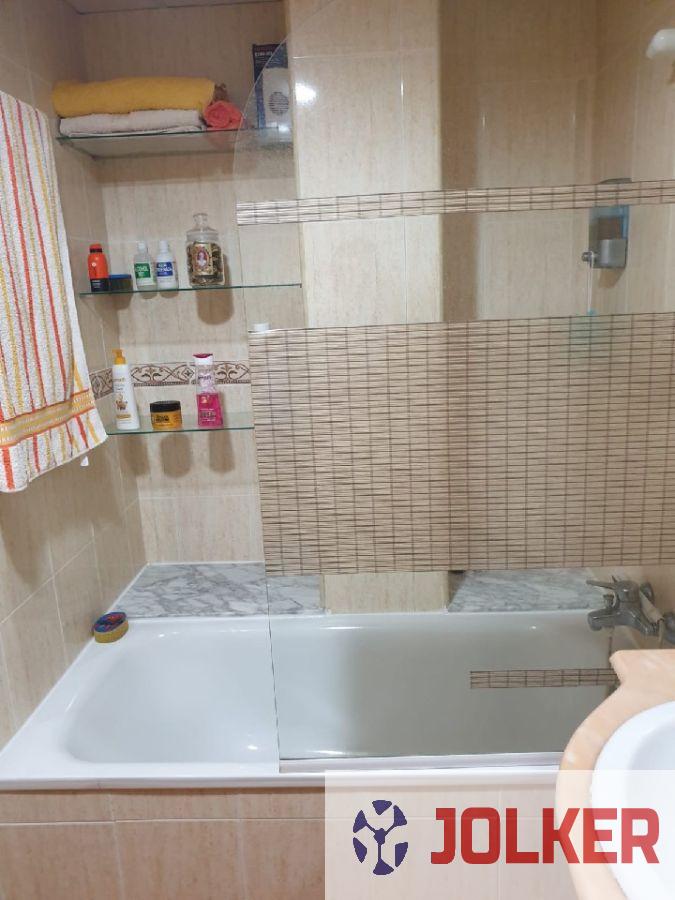 For sale of flat in Burriana