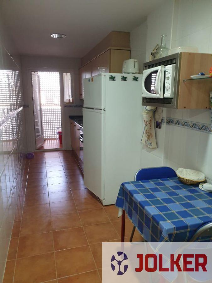 For sale of flat in Burriana