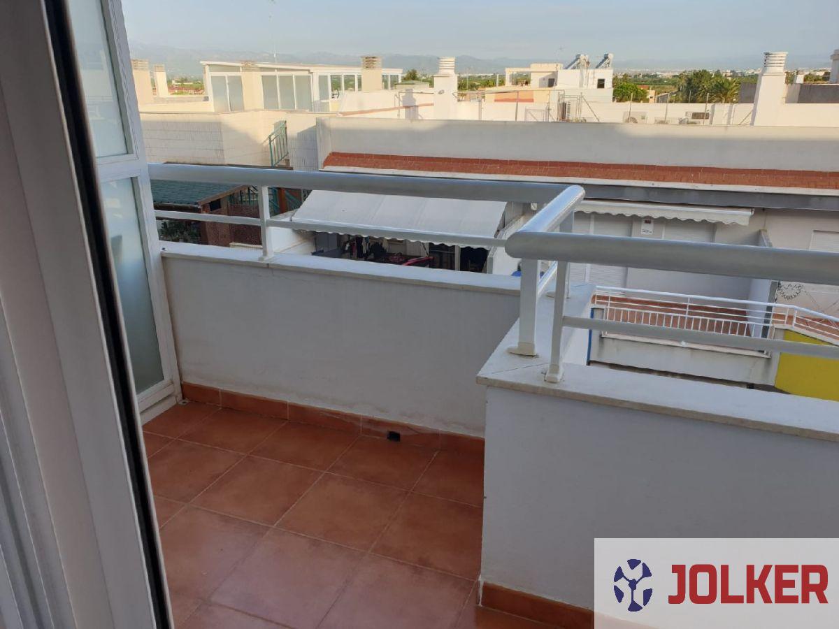 For sale of flat in Burriana