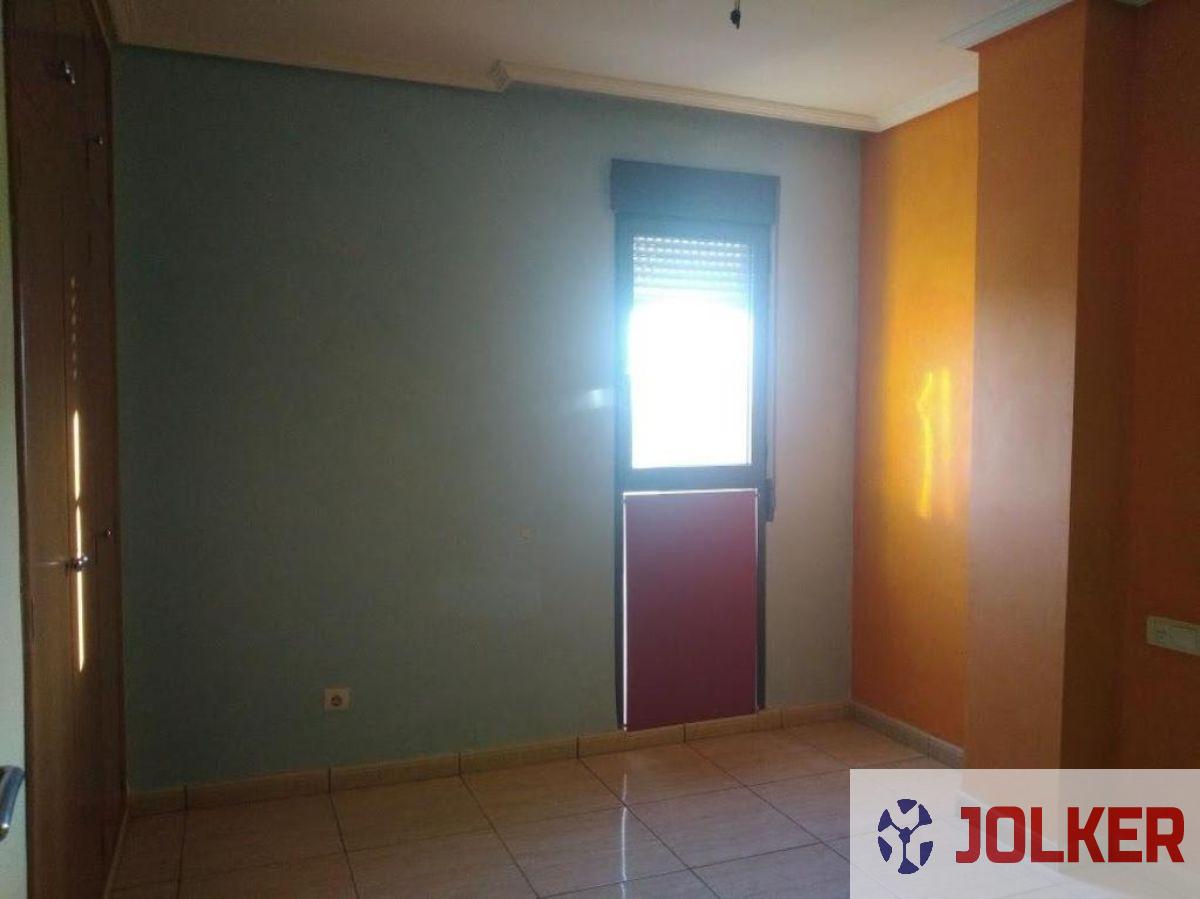 For sale of flat in Onda