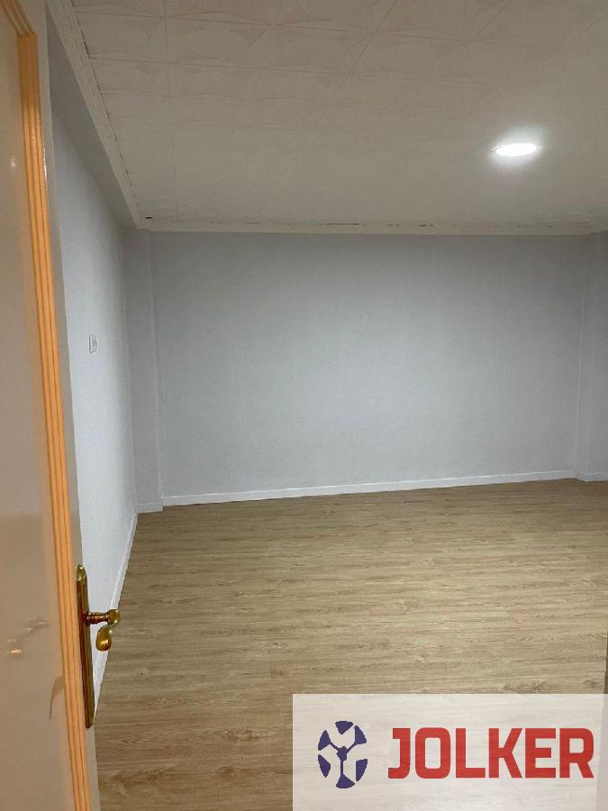 For sale of flat in Burriana