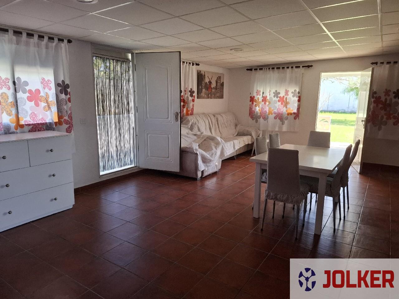 For rent of house in Burriana
