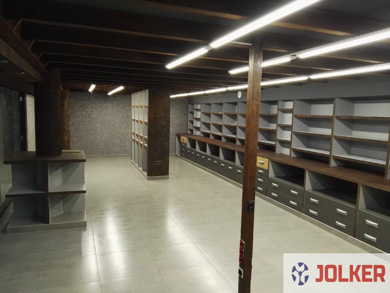 For sale of commercial in Burriana