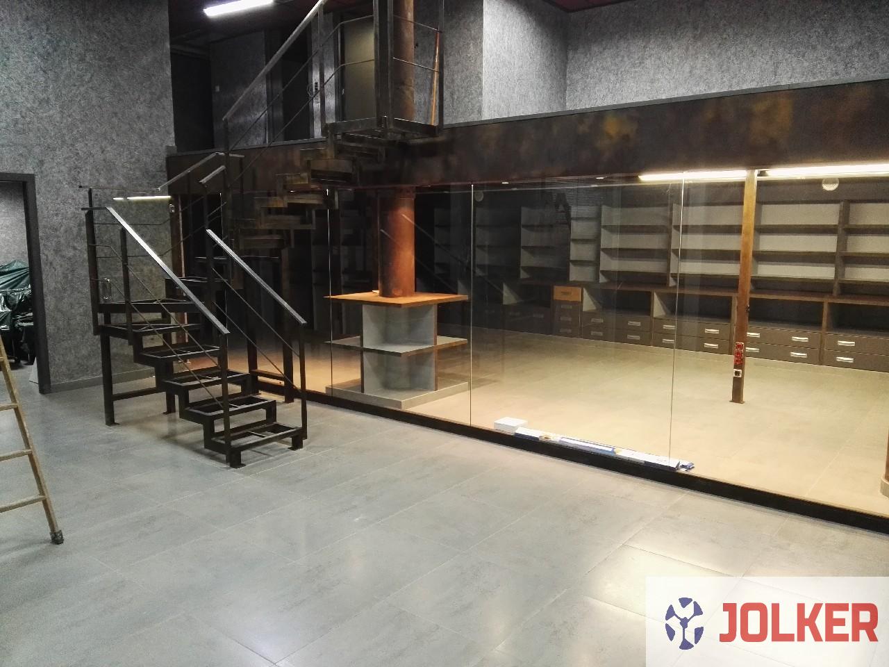 For sale of commercial in Burriana