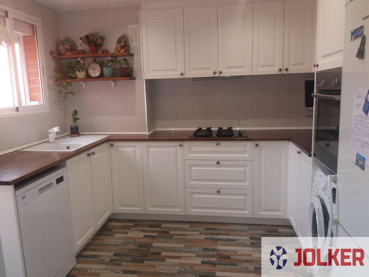 For sale of flat in Burriana