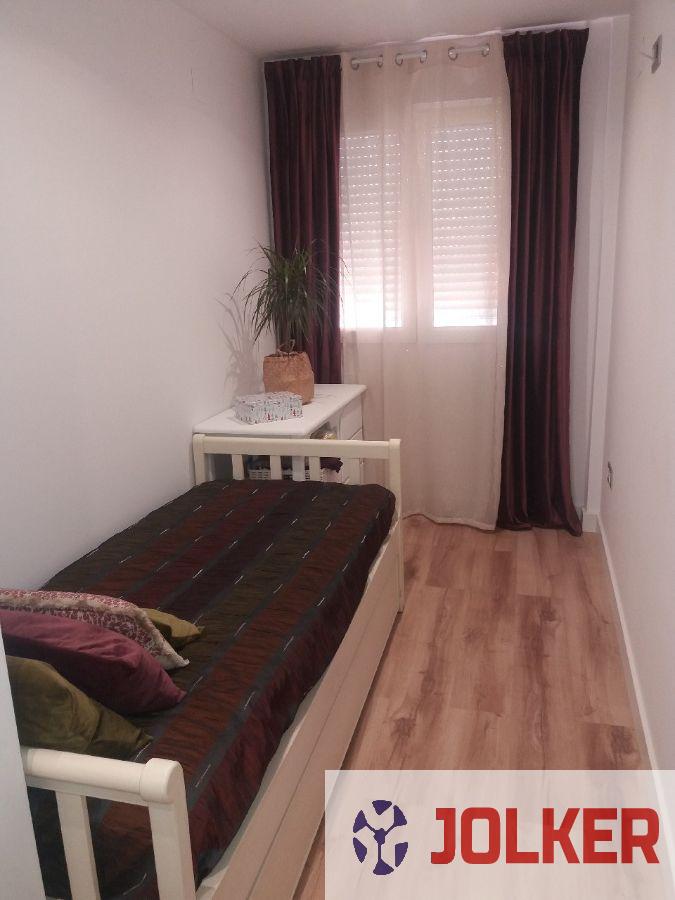 For sale of flat in Burriana