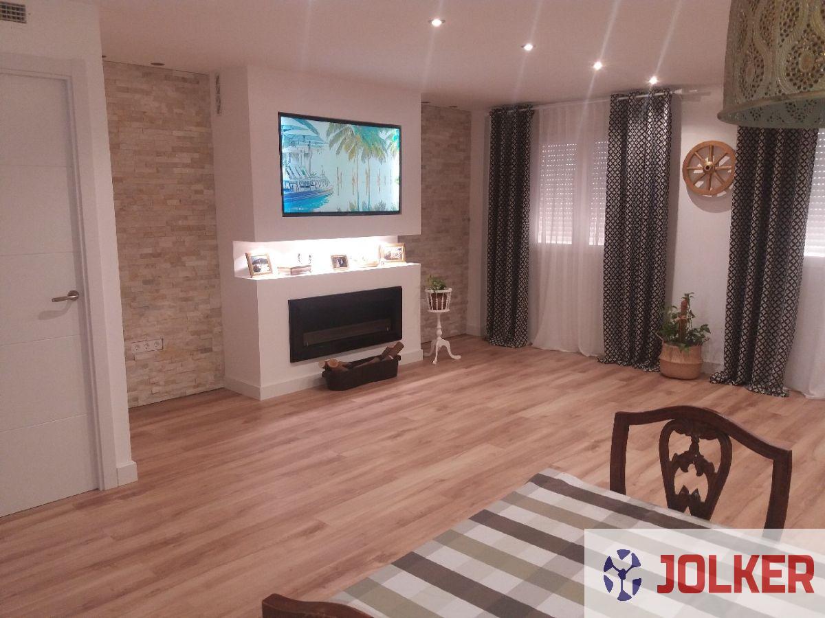 For sale of flat in Burriana