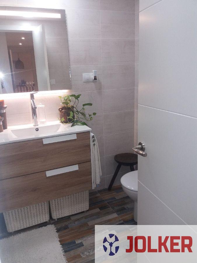 For sale of flat in Burriana