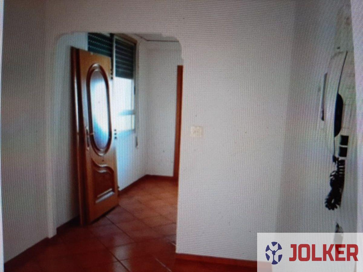For sale of flat in Vall d Uixó
