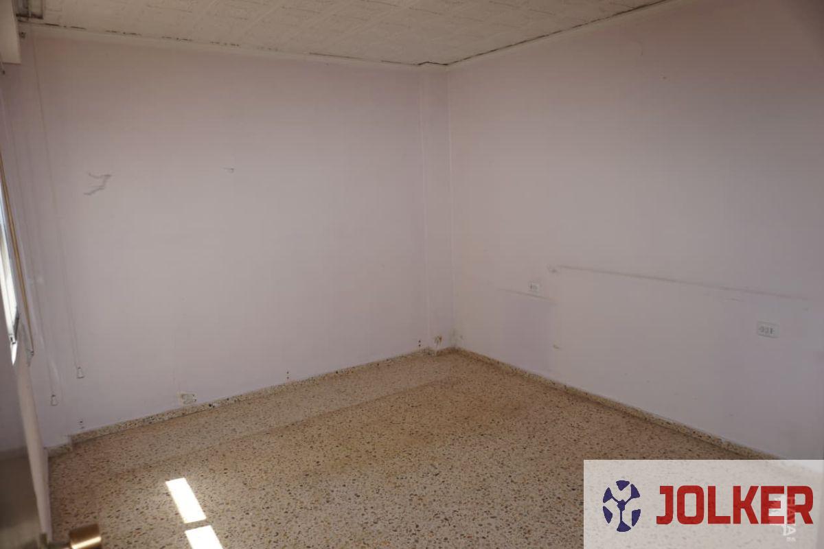 For sale of flat in Burriana