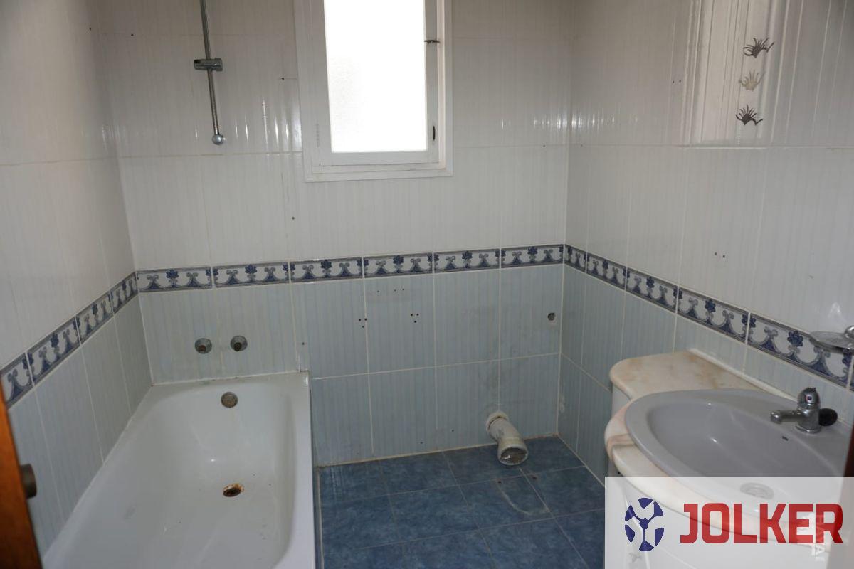 For sale of flat in Burriana