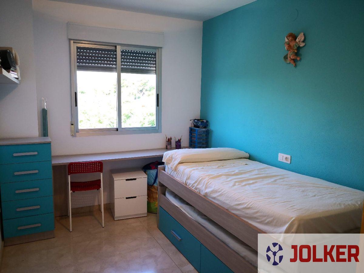 For sale of flat in Burriana