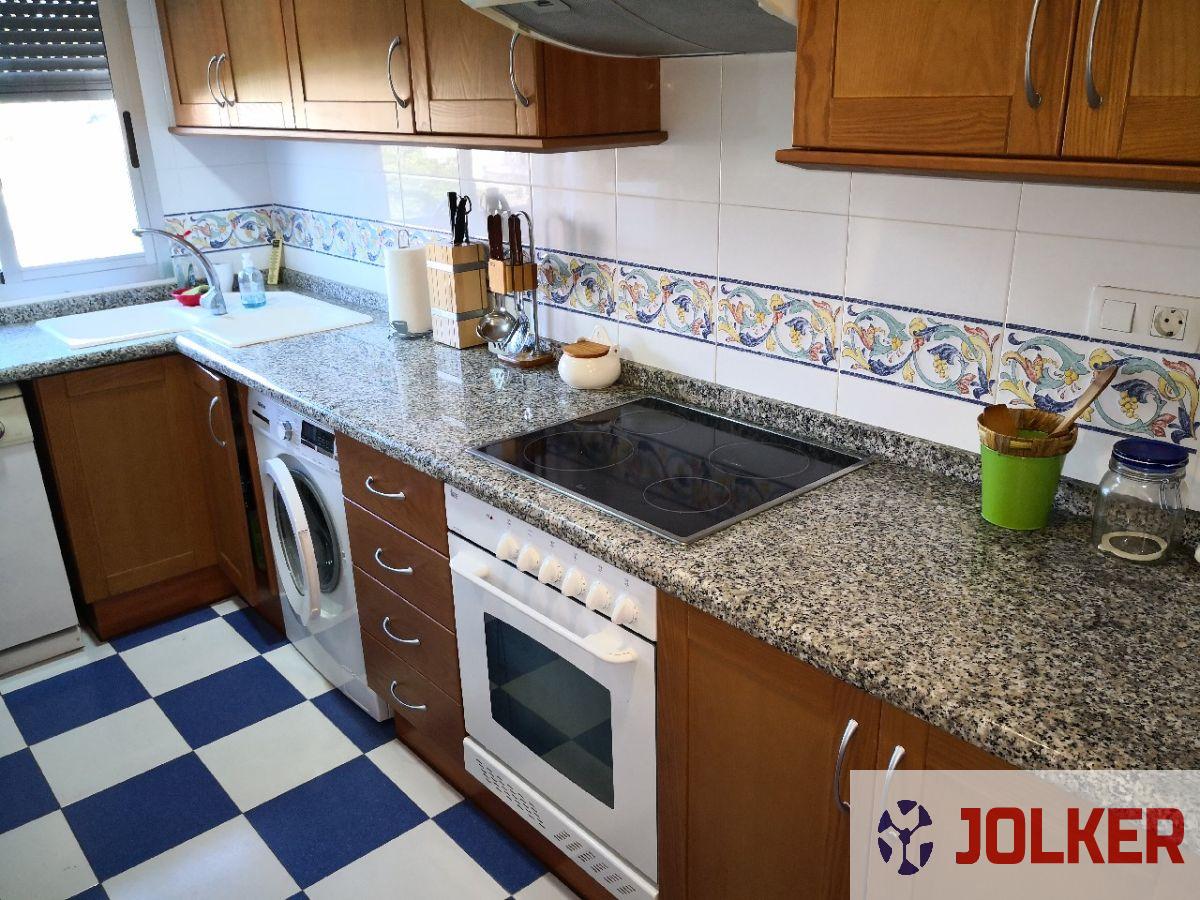 For sale of flat in Burriana