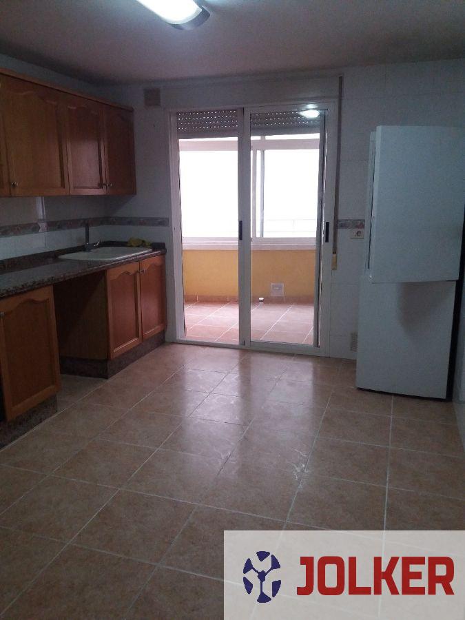 For sale of flat in Burriana