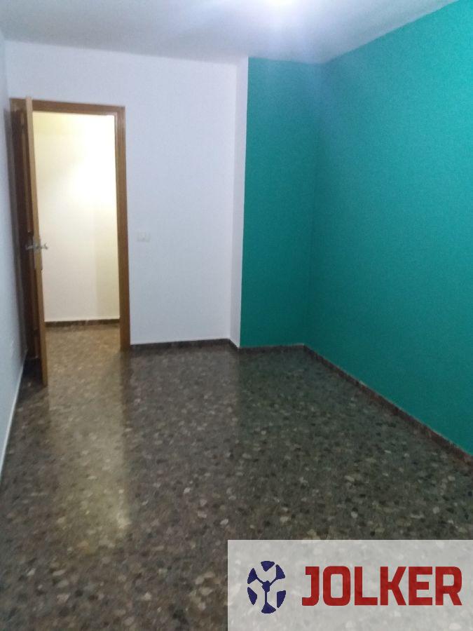 For sale of flat in Burriana