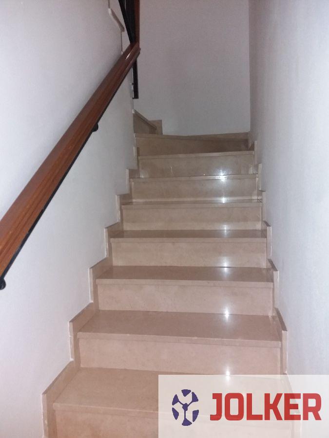 For sale of flat in Burriana