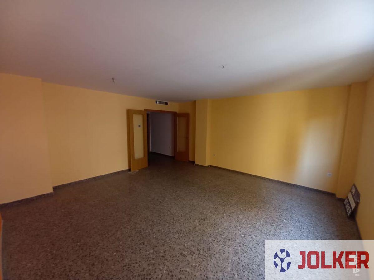 For sale of flat in Almazora