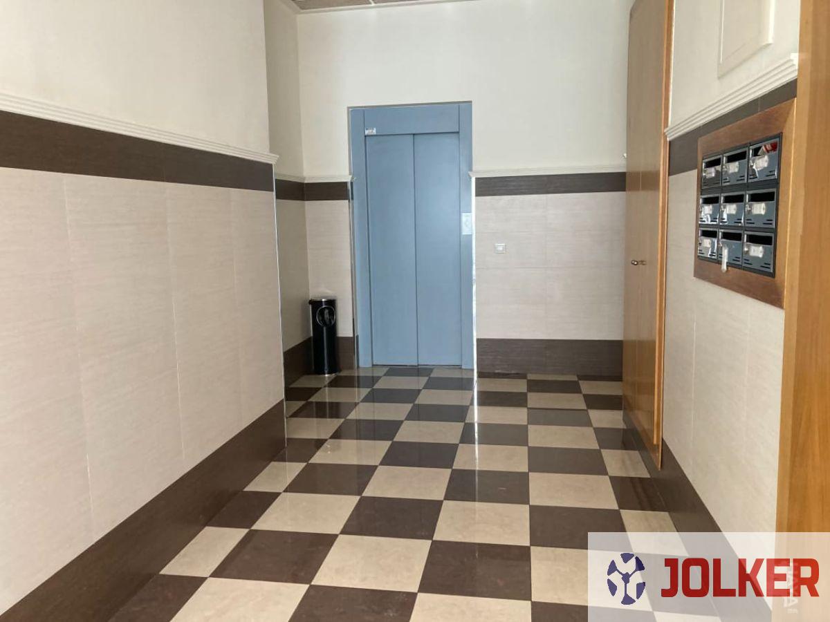 For sale of flat in Almazora
