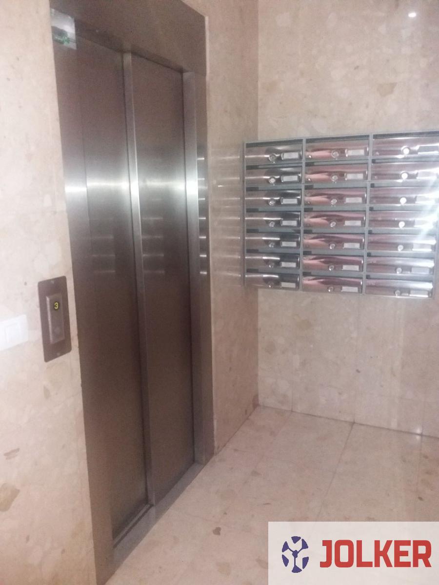 For sale of flat in Burriana