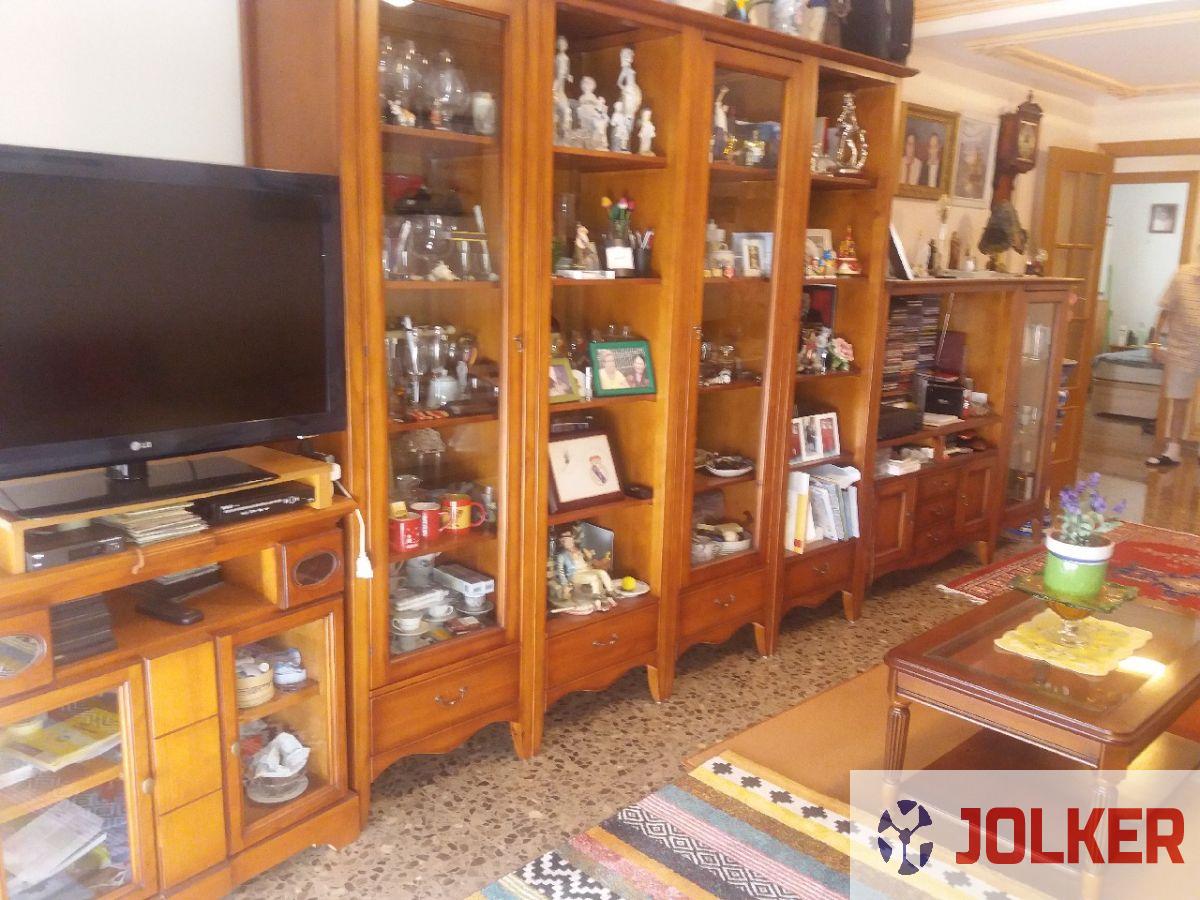 For sale of flat in Burriana