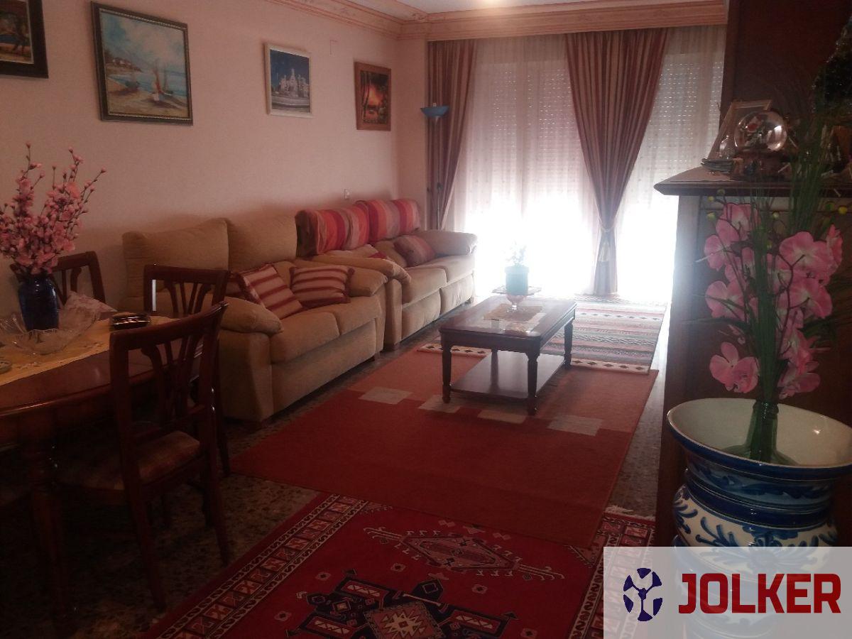 For sale of flat in Burriana