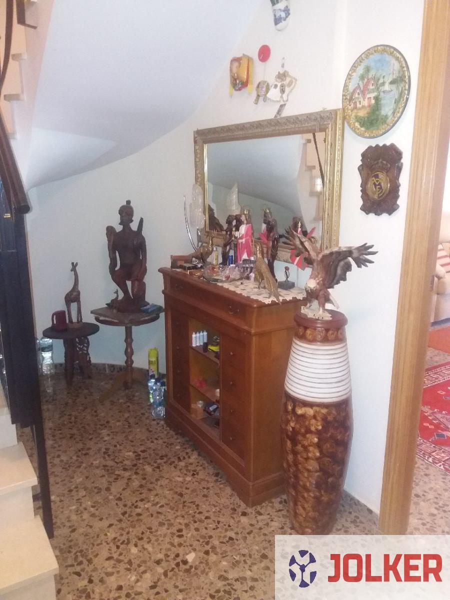 For sale of flat in Burriana