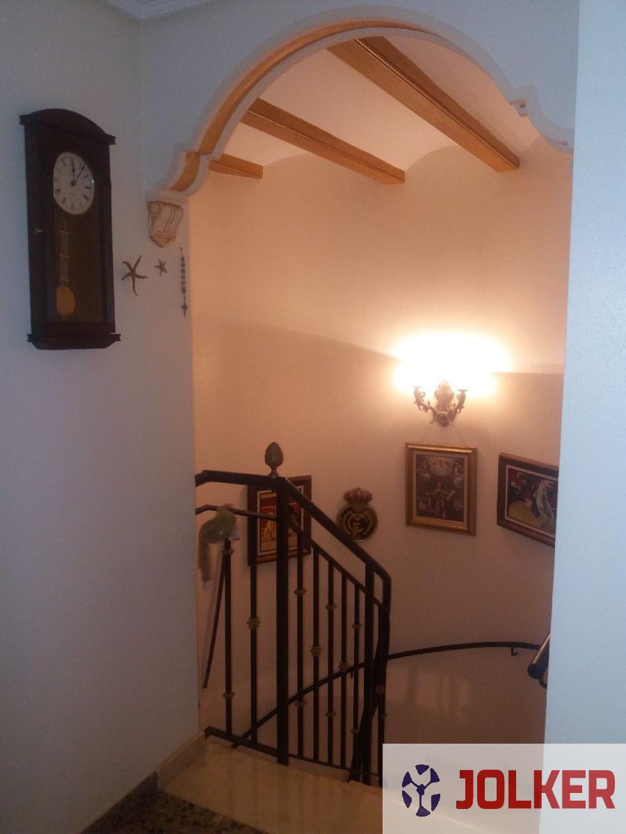 For sale of flat in Burriana