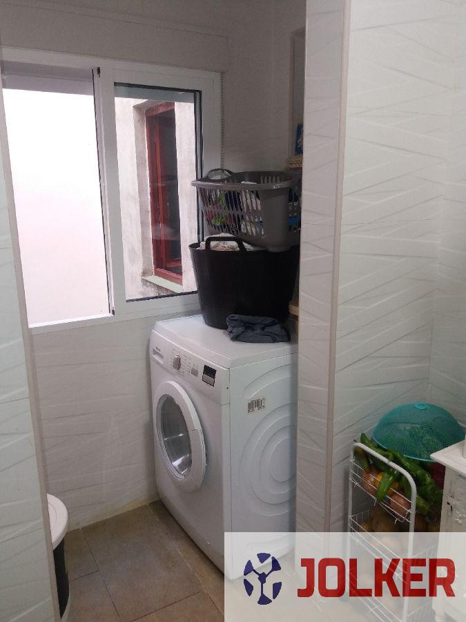 For sale of flat in Burriana