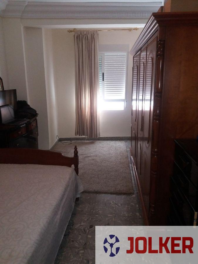 For sale of flat in Burriana