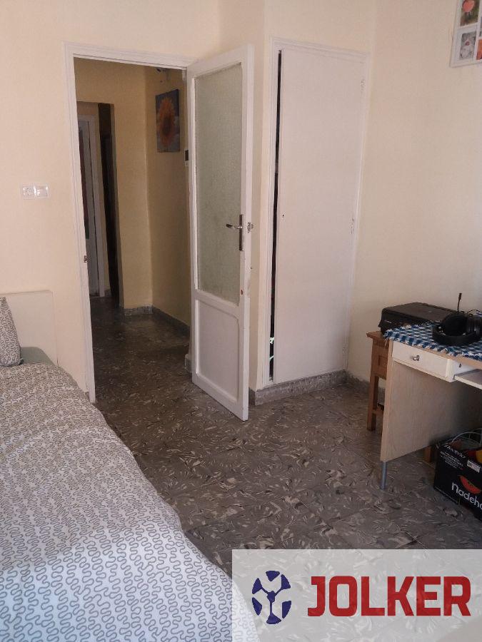 For sale of flat in Burriana