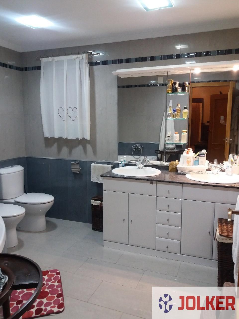 For sale of flat in Burriana