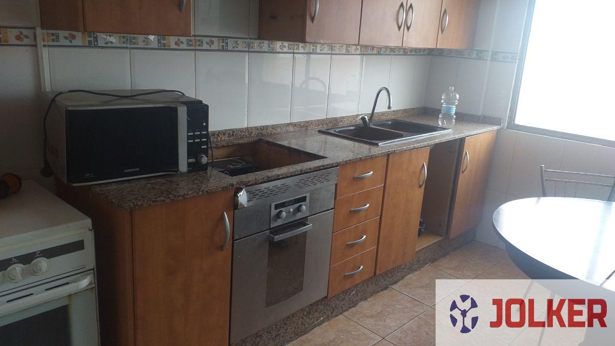 For sale of flat in Burriana