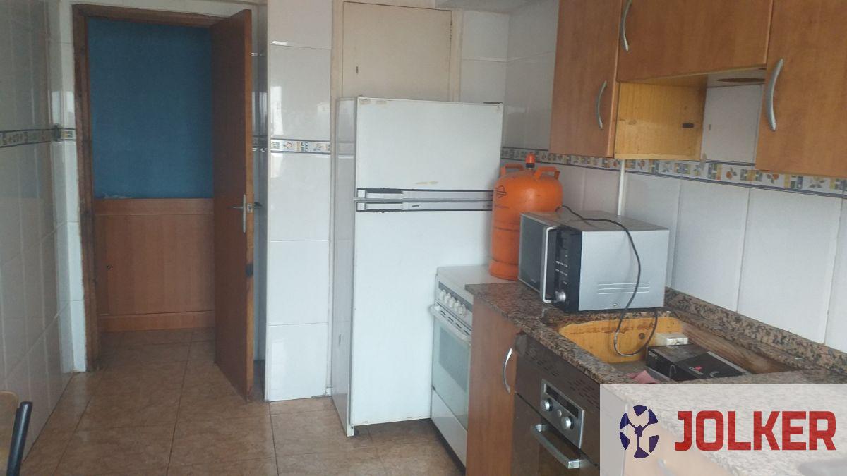 For sale of flat in Burriana