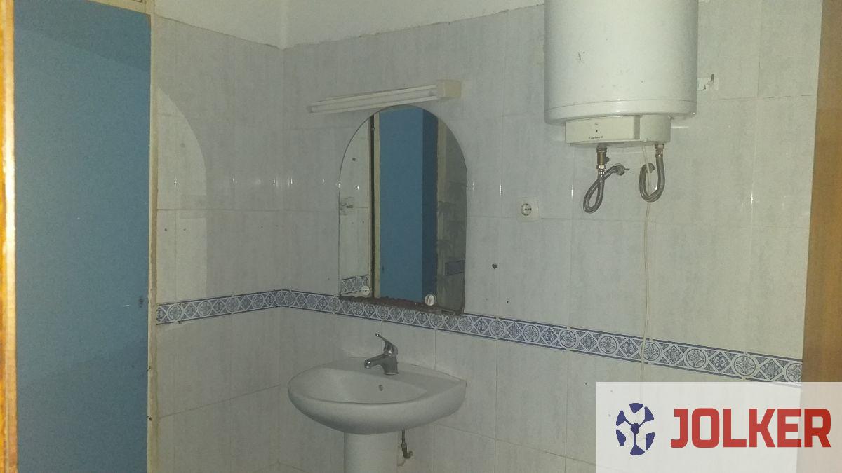 For sale of flat in Burriana