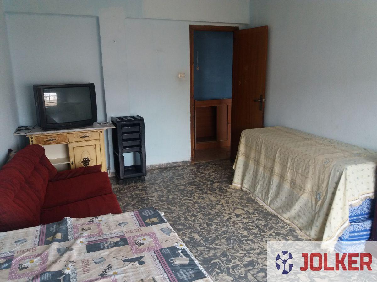 For sale of flat in Burriana
