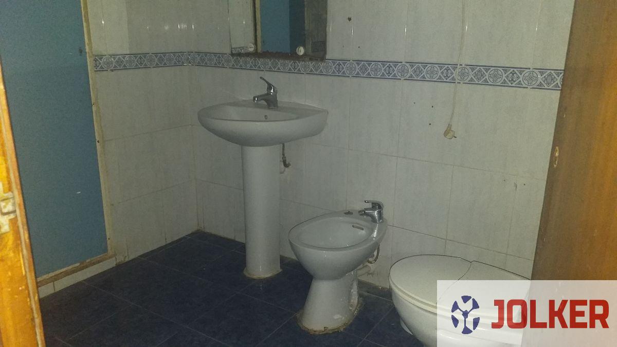 For sale of flat in Burriana
