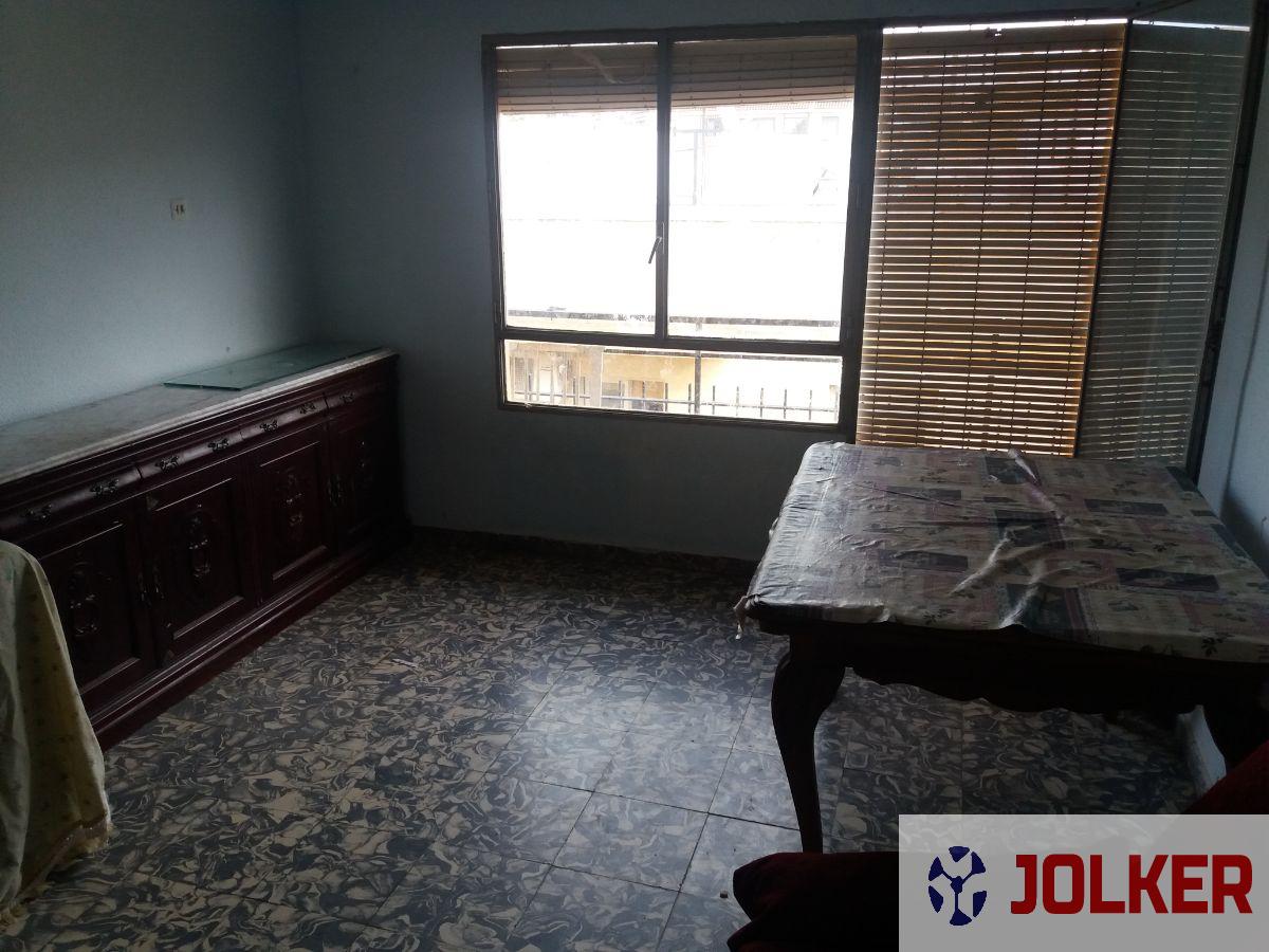 For sale of flat in Burriana