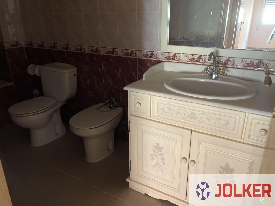 For sale of flat in Almazora