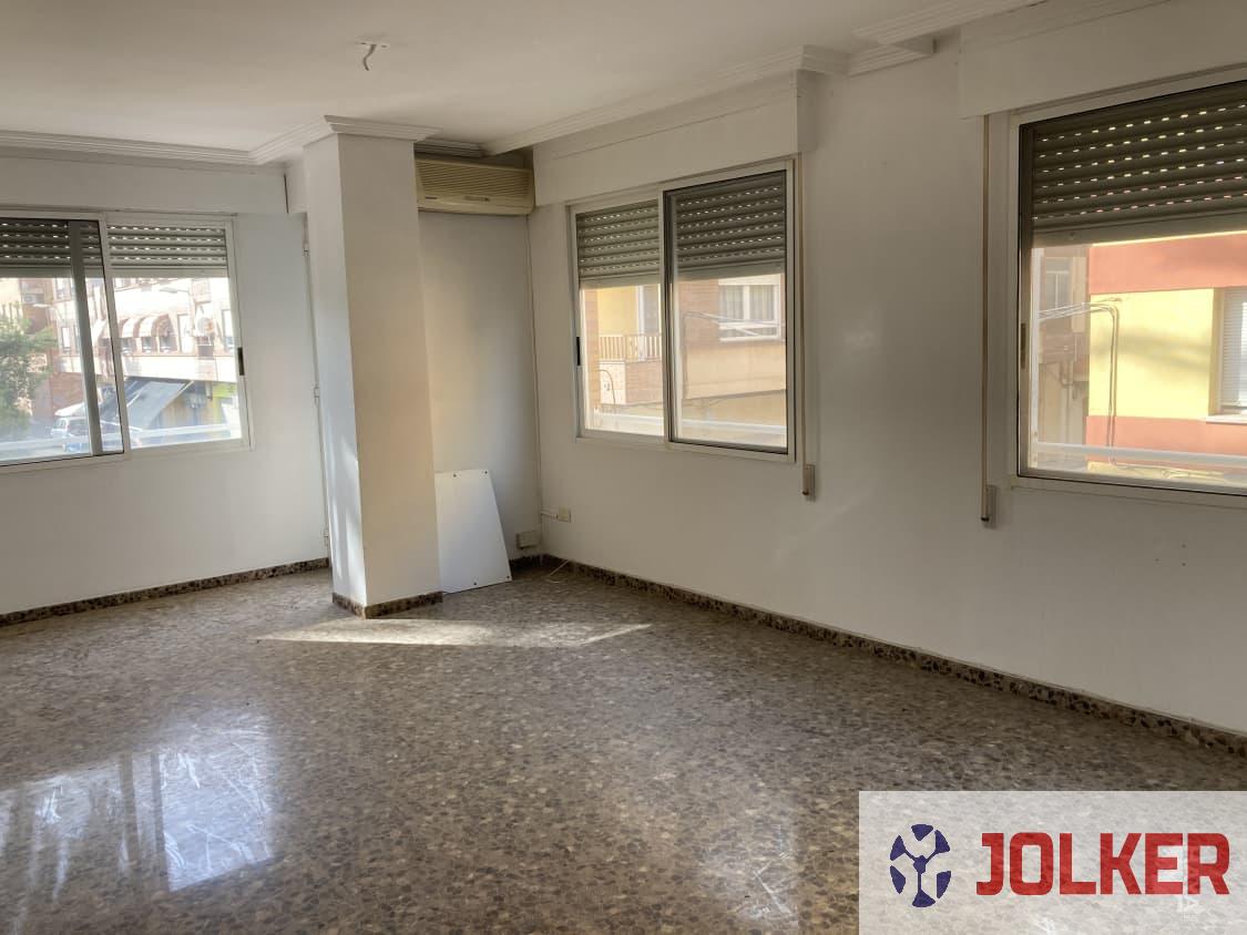 For sale of flat in Almazora
