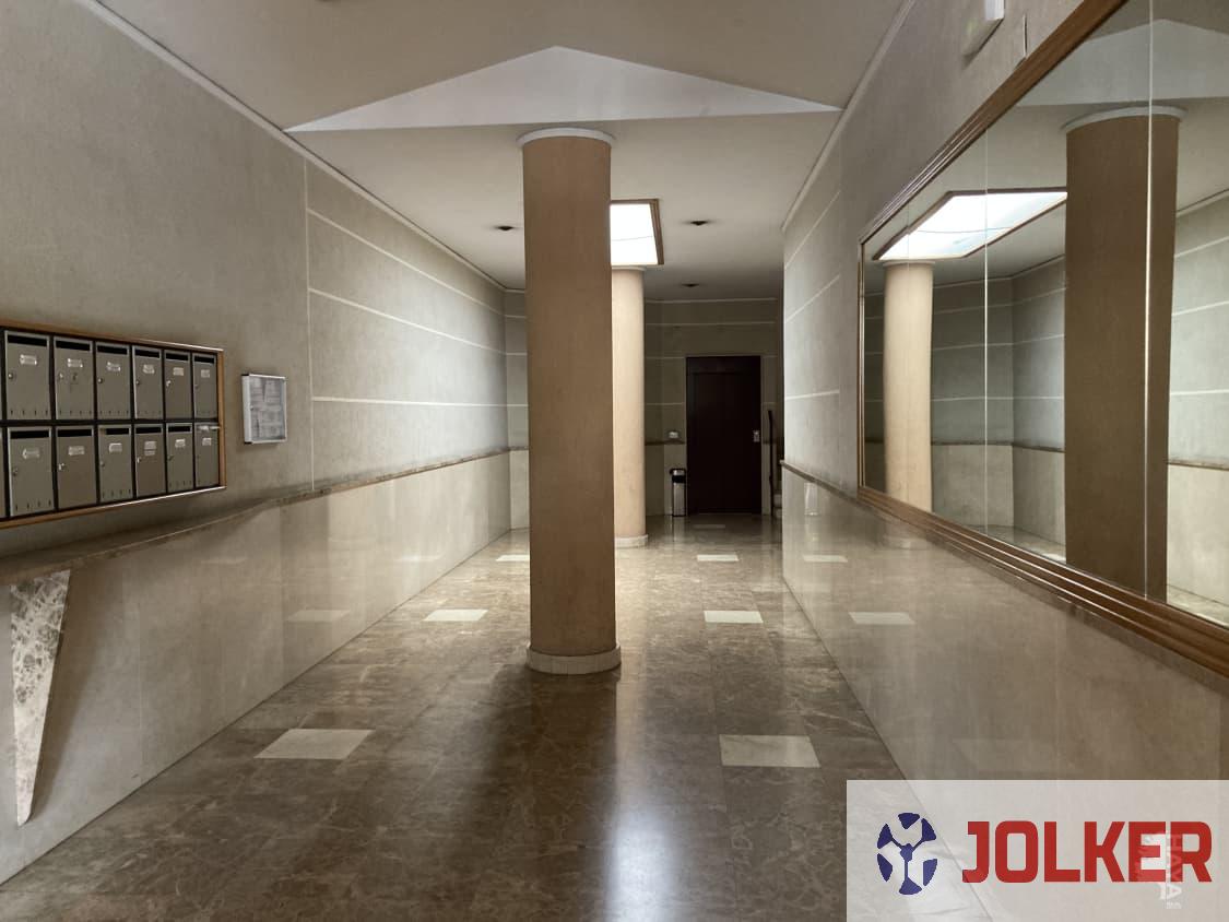 For sale of flat in Almazora