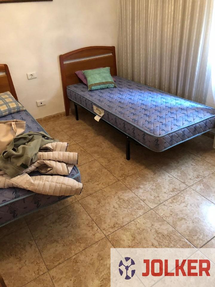 For sale of flat in Burriana