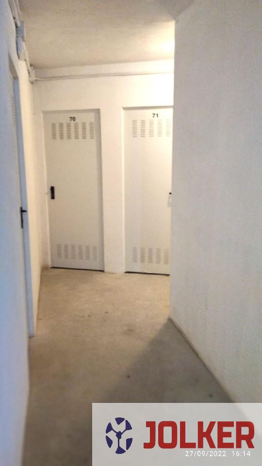 For sale of storage room in Burriana