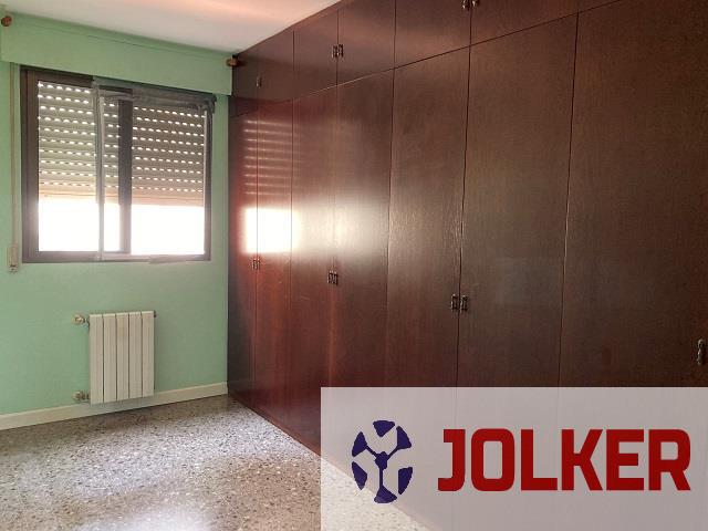 For sale of flat in Castellón