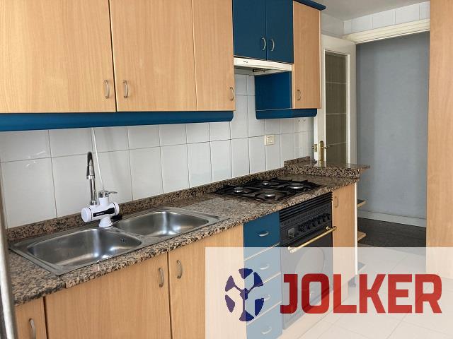 For sale of flat in Castellón